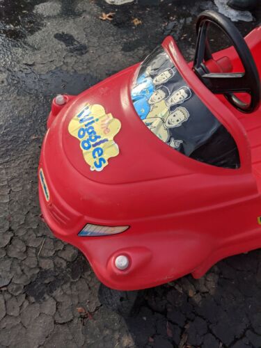 Vtg Little Tikes The Wiggles Big Red Car Ride On Toy Cozy Coupe Rare Fair Cond 0727